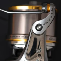 Hot Raycast III CRB4 SS Cinnetic|Carretes Surfcasting