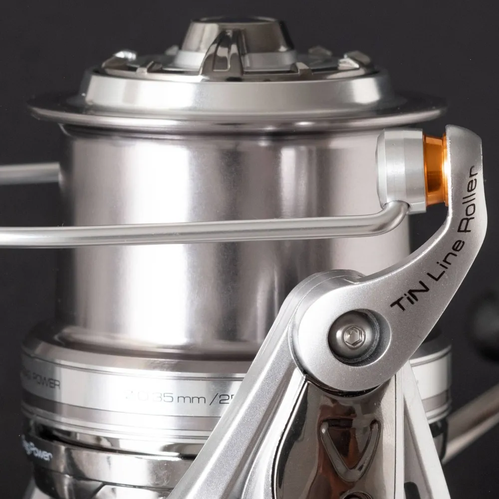 Discount Sky Line Pro SS CRBK Cinnetic|Carretes Surfcasting